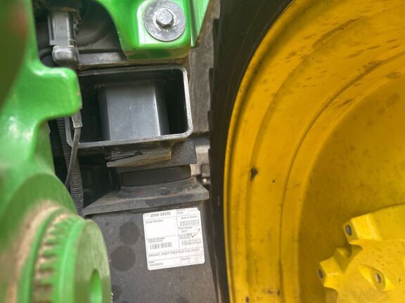 2016 John Deere 8370R Tractor