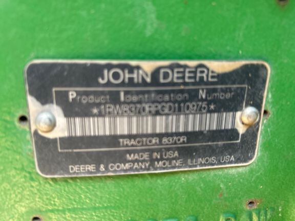 2016 John Deere 8370R Tractor
