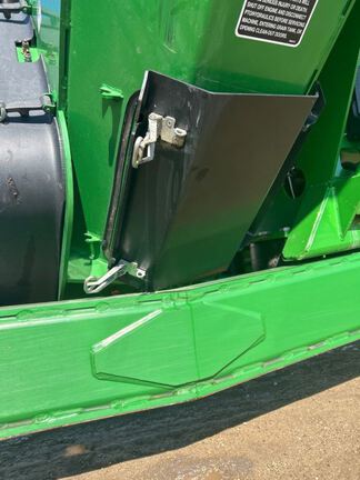 2020 Brent 1596 Grain Cart