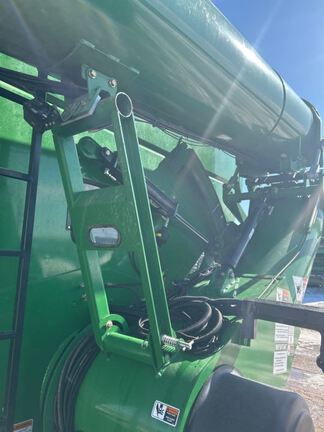 2020 Brent 1596 Grain Cart