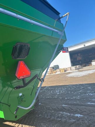 2020 Brent 1596 Grain Cart