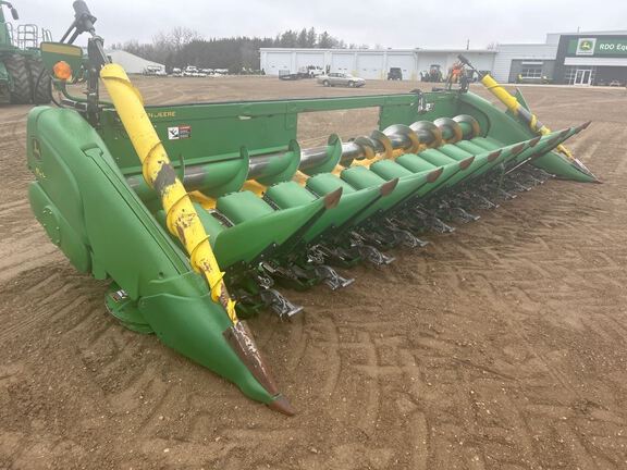 2013 John Deere 612C Header Corn Head