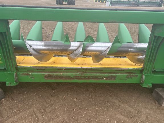 2013 John Deere 612C Header Corn Head