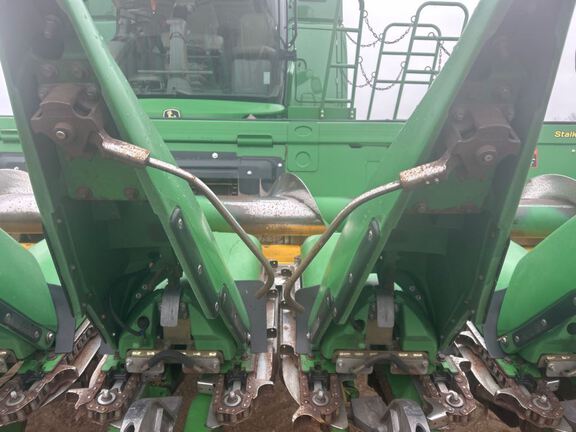 2013 John Deere 612C Header Corn Head