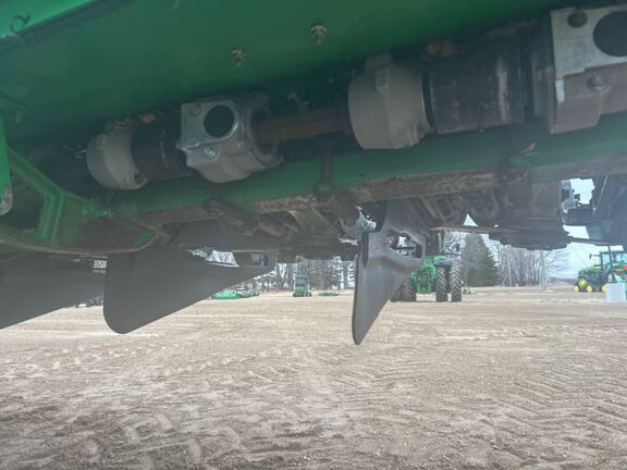 2013 John Deere 612C Header Corn Head