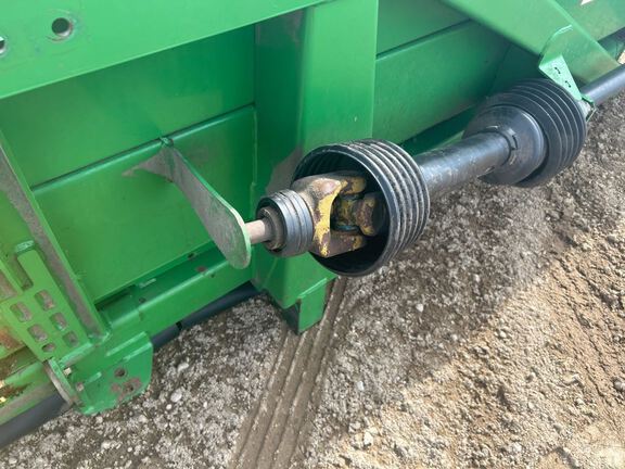 2010 John Deere 612C Header Corn Head