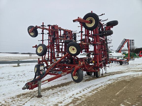 2012 Salford 700 Field Cultivator
