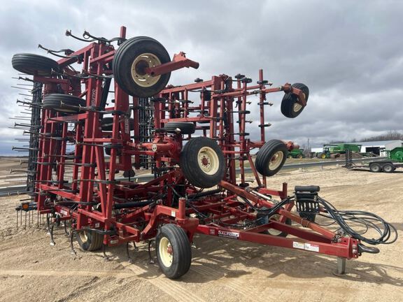 2012 Salford 700 Field Cultivator