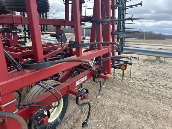2012 Salford 700 Field Cultivator