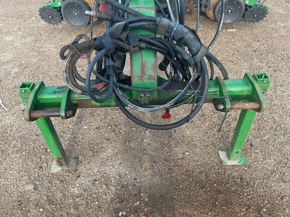 2011 John Deere 1770NT CCS Planter