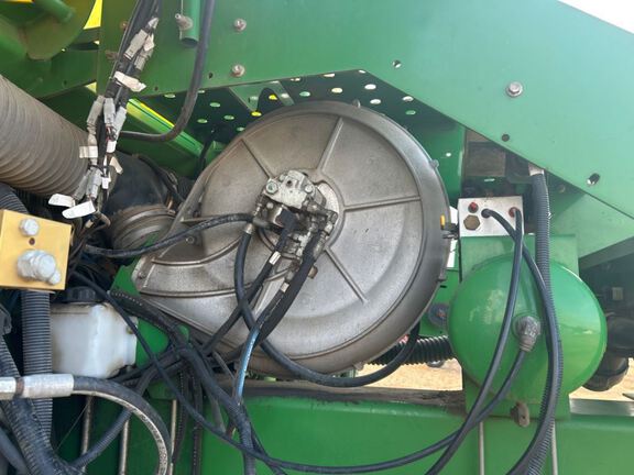 2011 John Deere 1770NT CCS Planter