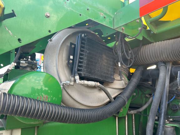 2011 John Deere 1770NT CCS Planter