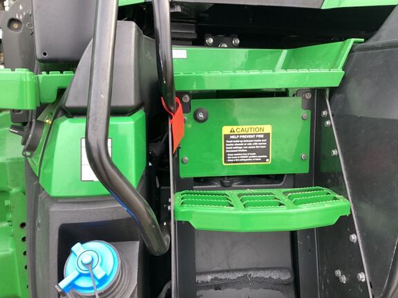 2023 John Deere 8RX 370 Tractor Rubber Track