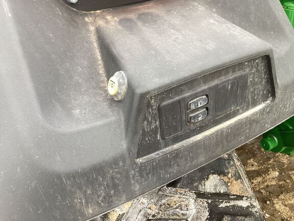 2023 John Deere 8RX 370 Tractor Rubber Track