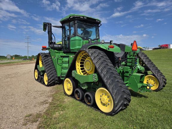 2023 John Deere 9RX 590 Tractor Rubber Track