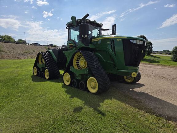 2023 John Deere 9RX 590 Tractor Rubber Track