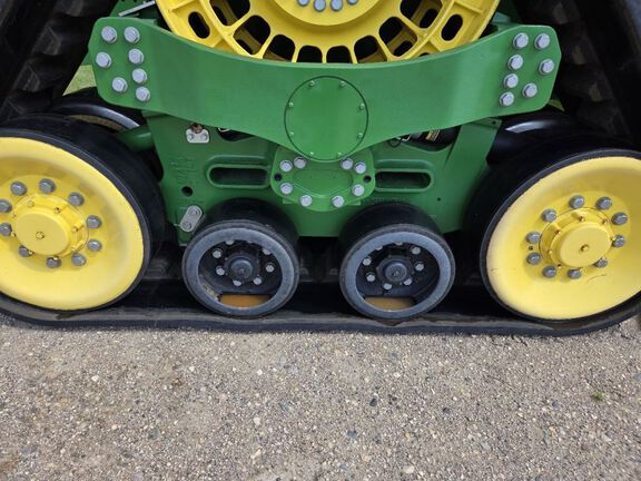 2023 John Deere 9RX 590 Tractor Rubber Track