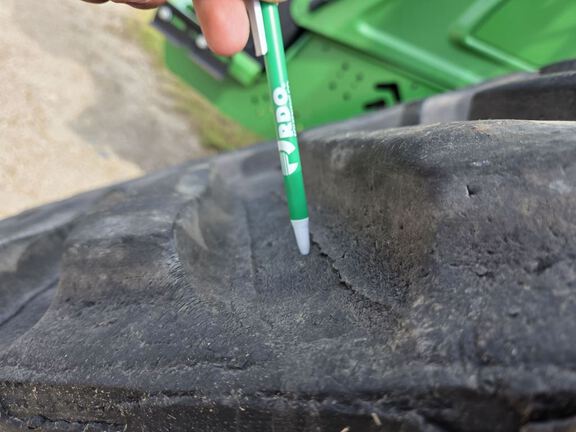 2023 John Deere 9RX 590 Tractor Rubber Track