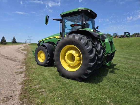 2024 John Deere 8R 370 Tractor