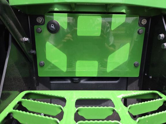 2024 John Deere 8R 370 Tractor