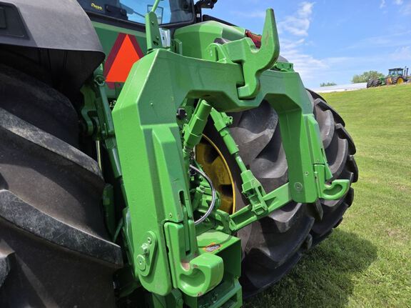 2024 John Deere 8R 370 Tractor