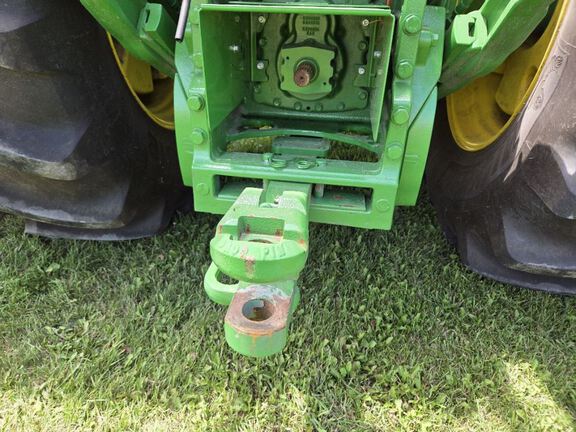 2024 John Deere 8R 370 Tractor