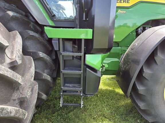 2024 John Deere 8R 370 Tractor