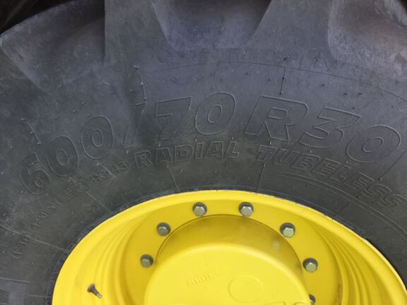 2024 John Deere 8R 370 Tractor