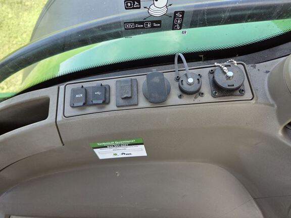2024 John Deere 8R 370 Tractor