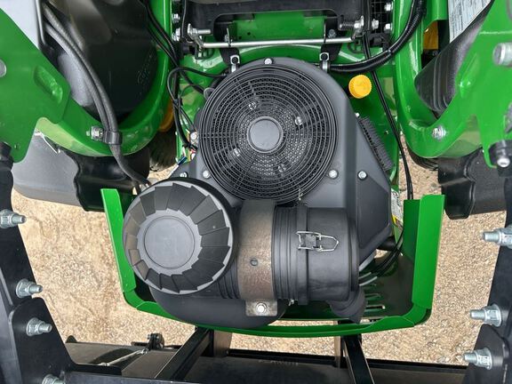 2023 John Deere Z930R Mower/Zero Turn