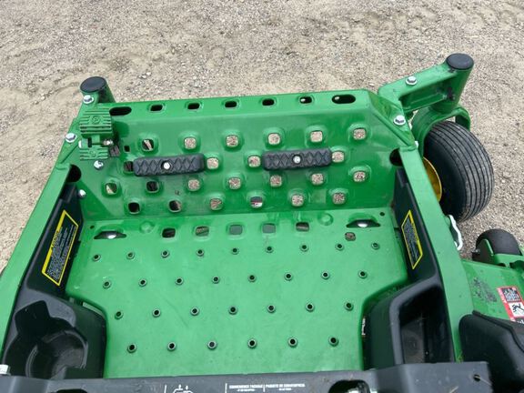 2023 John Deere Z930R Mower/Zero Turn