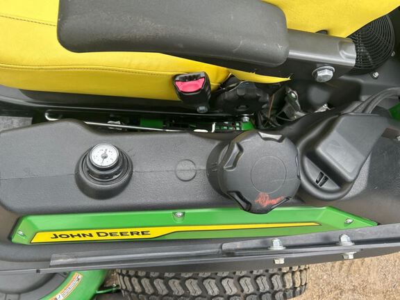 2023 John Deere Z930R Mower/Zero Turn