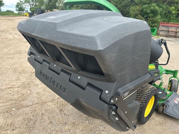 2023 John Deere Z930R Mower/Zero Turn