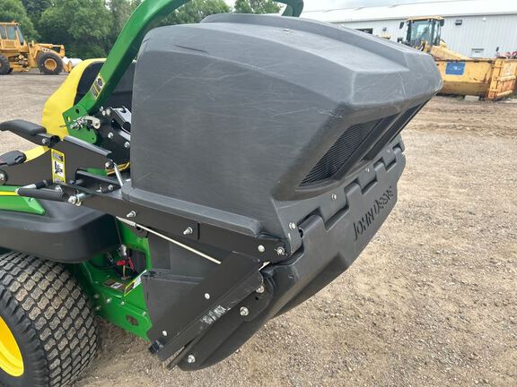 2023 John Deere Z930R Mower/Zero Turn
