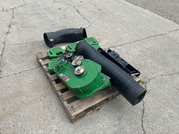 2023 John Deere Z930R Mower/Zero Turn