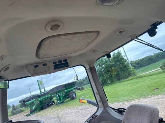 2010 John Deere 8345RT Tractor Rubber Track