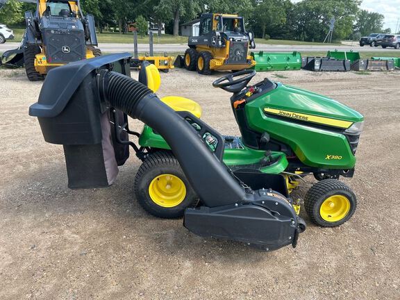 2017 John Deere X380 Garden Tractor
