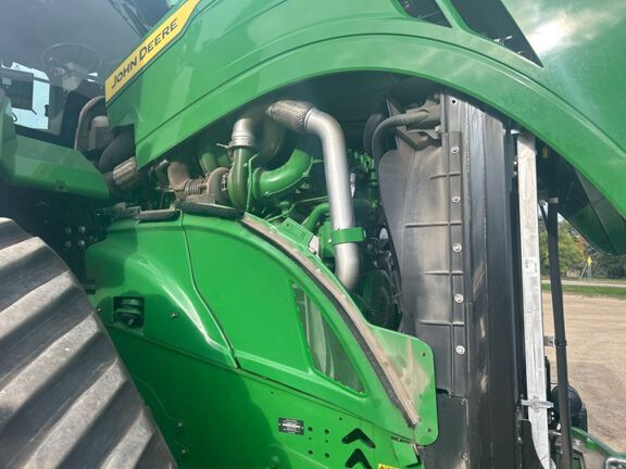 2025 John Deere 9RX 590 Tractor Rubber Track