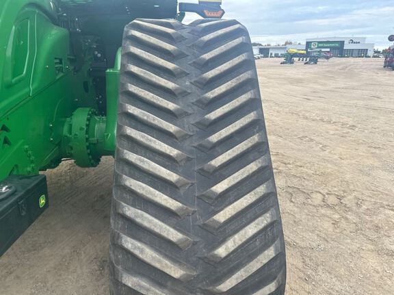 2025 John Deere 9RX 590 Tractor Rubber Track