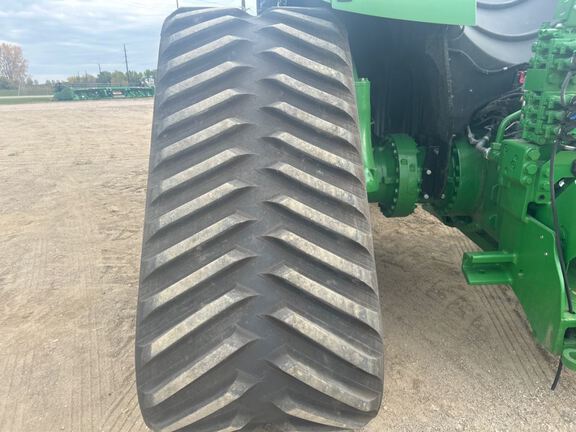 2025 John Deere 9RX 590 Tractor Rubber Track