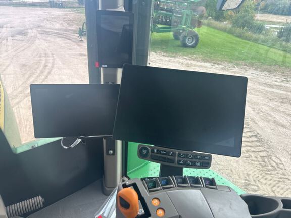 2025 John Deere 9RX 590 Tractor Rubber Track