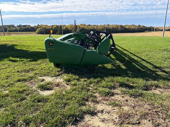 2014 John Deere 635FD Header Combine