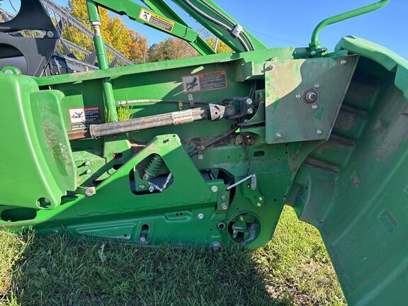 2014 John Deere 635FD Header Combine
