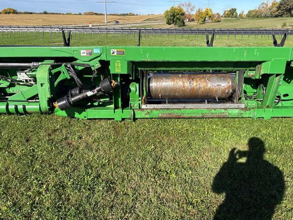 2014 John Deere 635FD Header Combine
