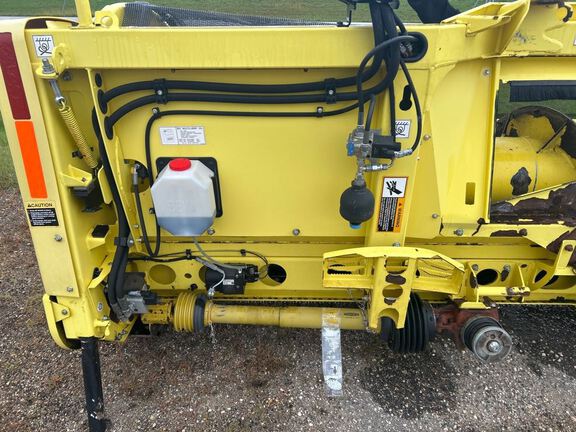 2016 John Deere 659 Header Forage