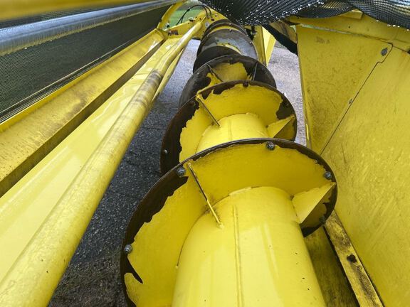2016 John Deere 659 Header Forage