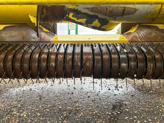 2016 John Deere 659 Header Forage