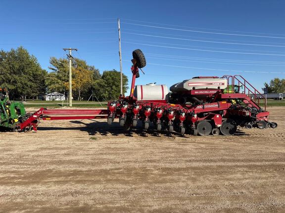 2013 Case YIELDTRAC 24 Planter