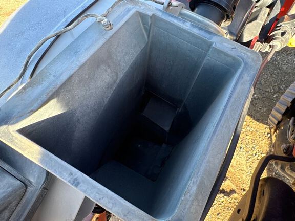 2013 Case YIELDTRAC 24 Planter