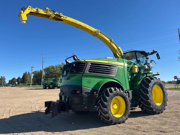 2022 John Deere 9900 Forage Harvester